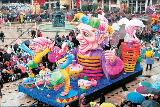 2442_Karnaval-v-Grecii-3